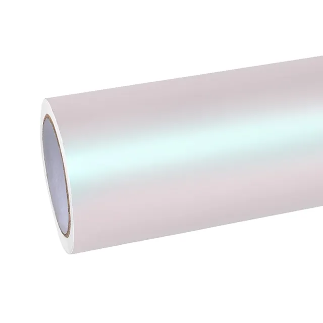 Texture du film covering Ravoony Matte Aurora White · Specced